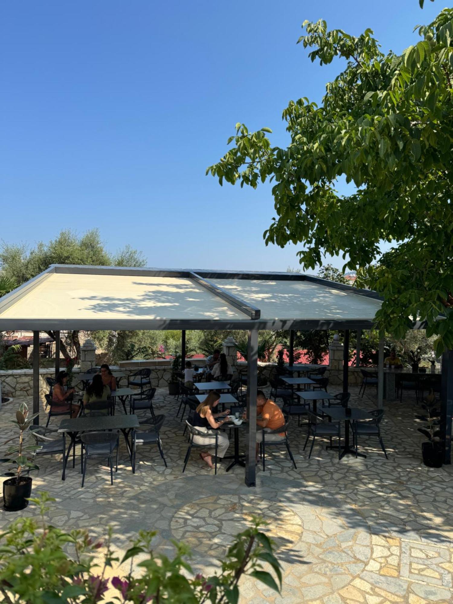 Belsar Hotel Ksamil Eksteriør bilde